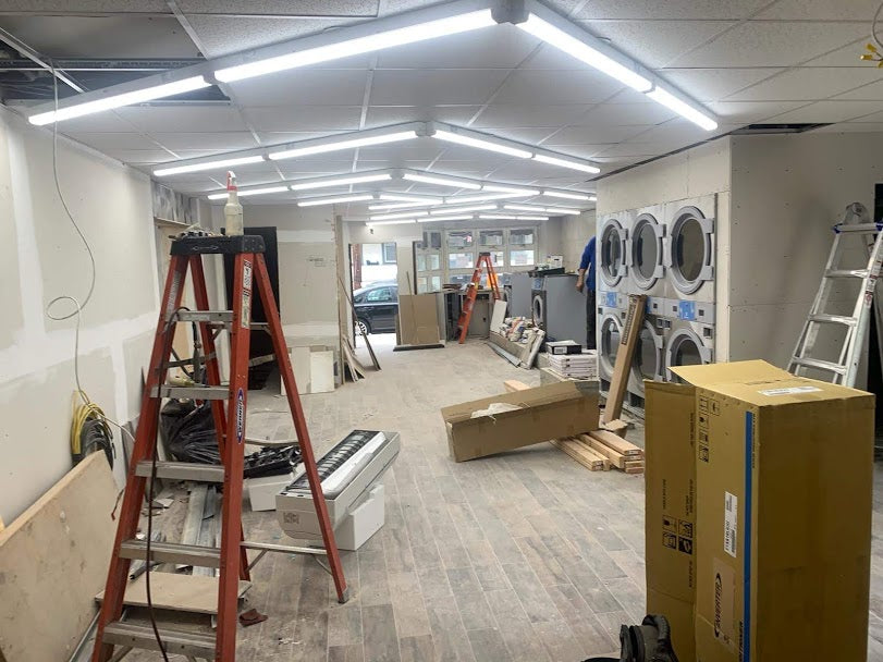 (CASE OF 6) 8ft Shop Light 11,880lm 65/75/90w Adjustable 3500/4000/5000K Adjustable 0-10v Dimmable 120-277vAC